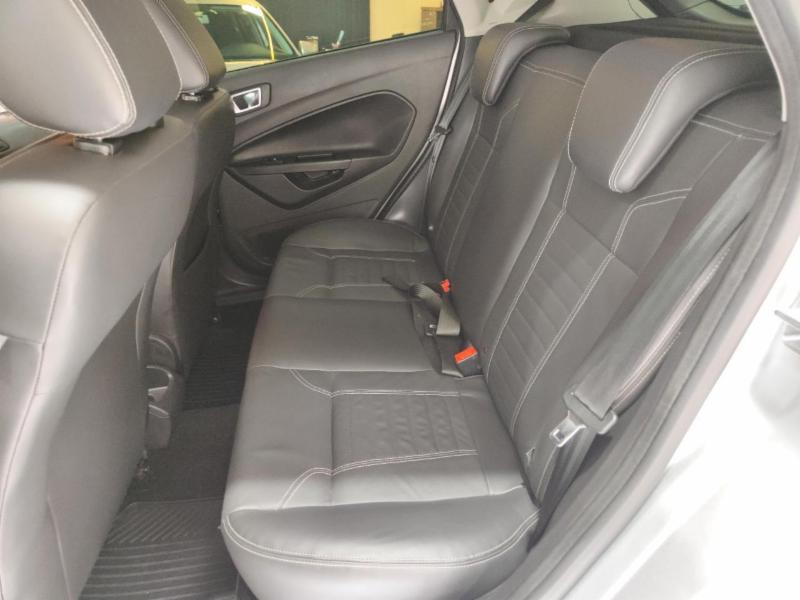 Ford Fiesta TIT./TIT.Plus 1.6 16V Flex Aut. - foto 8