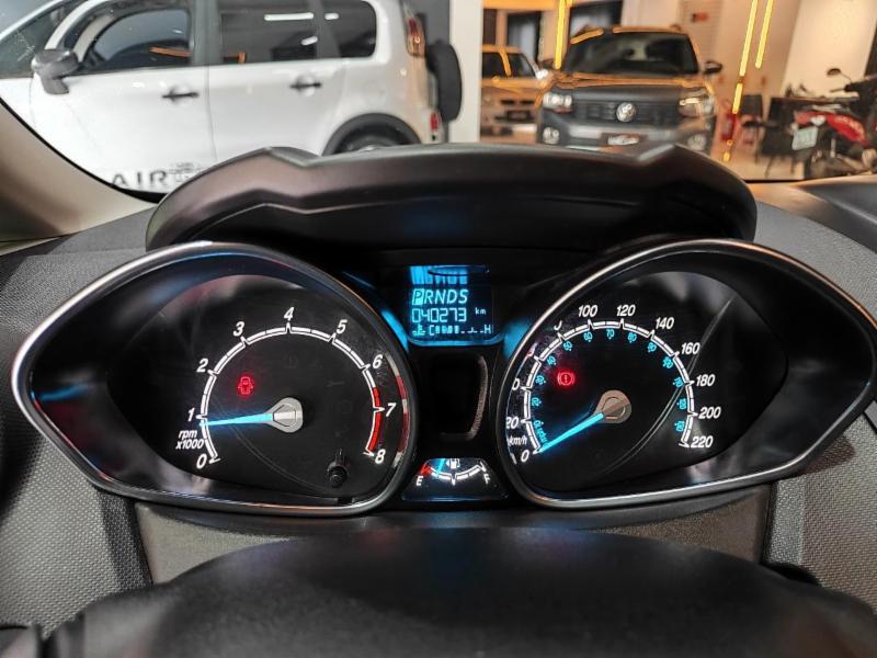 Ford Fiesta TIT./TIT.Plus 1.6 16V Flex Aut. - foto 10