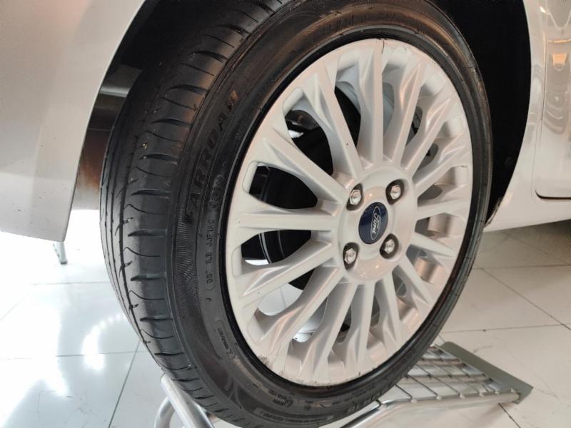 Ford Fiesta TIT./TIT.Plus 1.6 16V Flex Aut. - foto 15