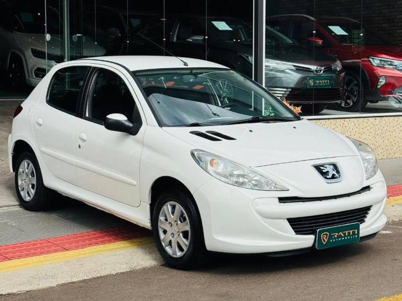 Peugeot 207 Active 1.4 Flex 8V 5p - foto 14