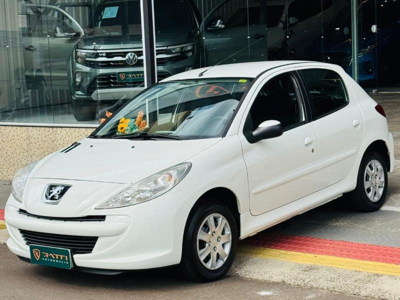 Peugeot 207 Active 1.4 Flex 8V 5p