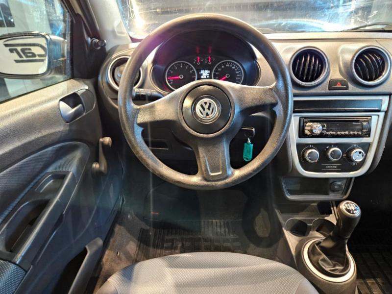 Volkswagen Saveiro 1.6 Mi Total Flex 8V CE - foto 11