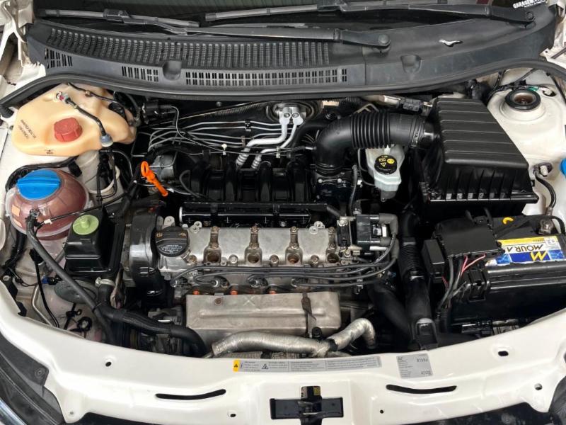 Volkswagen Gol (novo) 1.6 Power/Highi T.Flex 8v 4P - foto 9