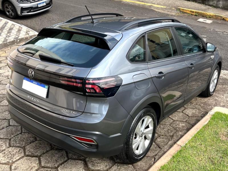 Volkswagen Nivus Comfortline 1.0 200 TSI Flex Aut. - foto 4