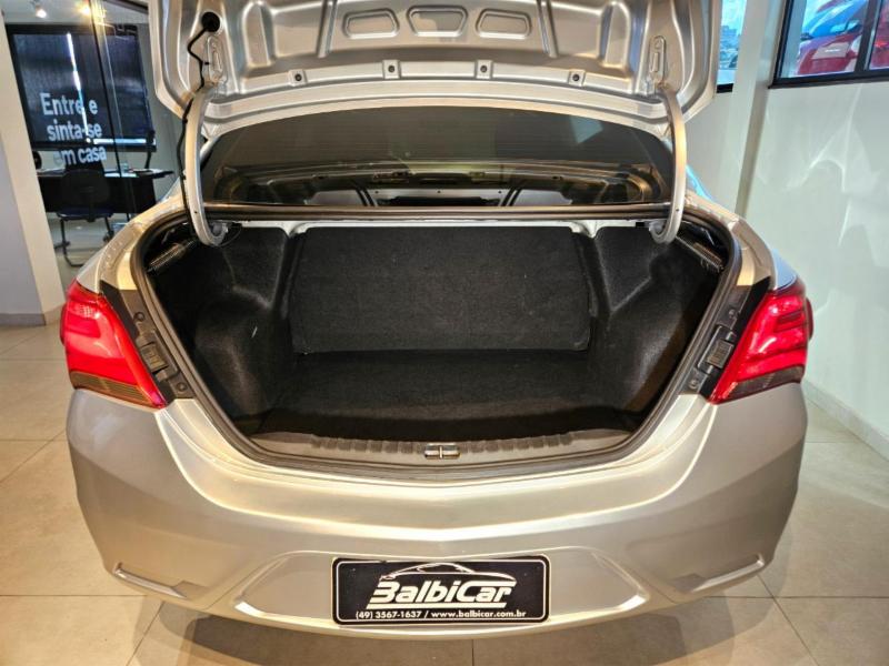 Chevrolet JOY Plus Black Ed.1.0 8V 4p Flex Mec. - foto 15