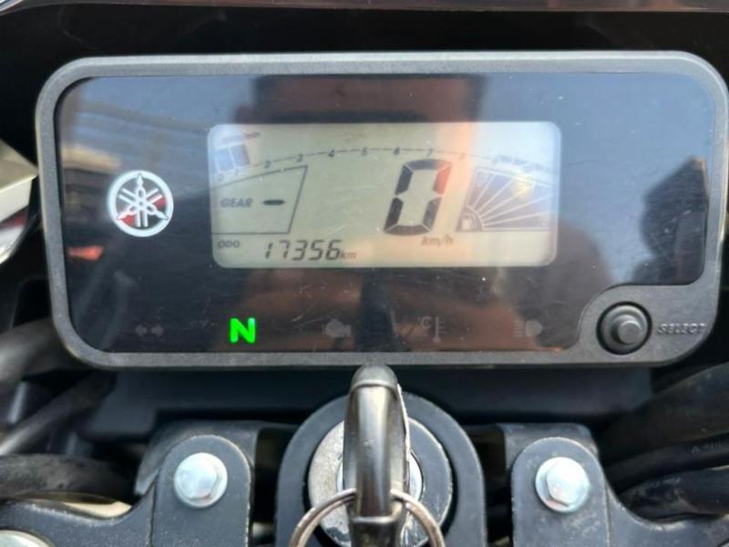 Yamaha YBR 125i FACTOR ED/FLEX - foto 6