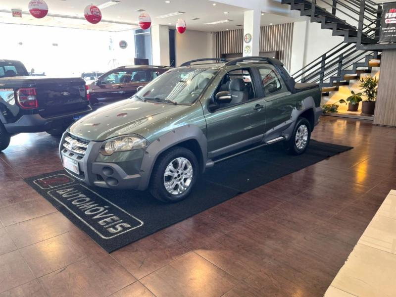 Fiat Strada Adventure1.8/ 1.8 LOCKER Flex CD - foto 1