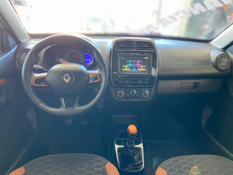 Renault KWID OUTSIDER 1.0 Flex 12V 5p Mec. - foto 7