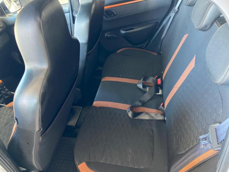 Renault KWID OUTSIDER 1.0 Flex 12V 5p Mec. - foto 8