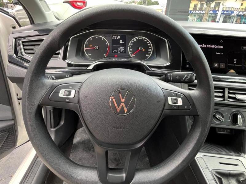 Volkswagen Polo Track 1.0 Flex 12V 5p - foto 9