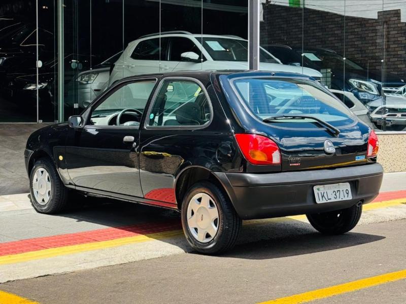 Ford Fiesta Street 1.0 8v 3p - foto 12