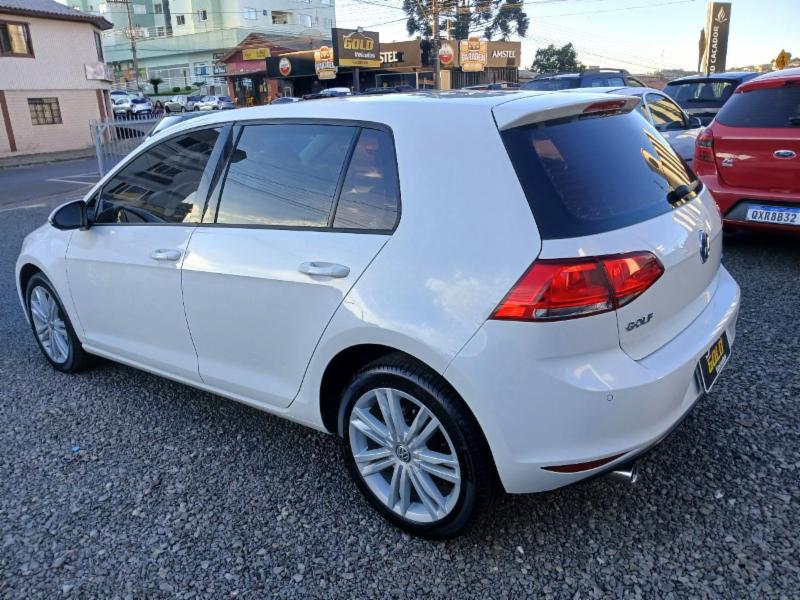 Volkswagen Golf Comfortline 1.0 TSI Total Flex Mec. - foto 5