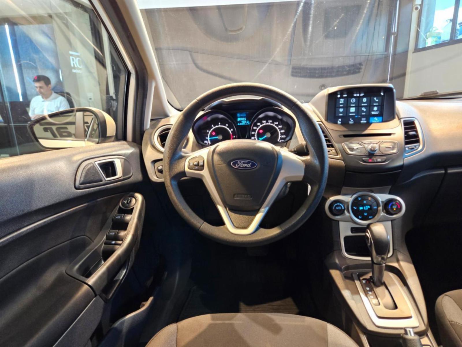 Fiesta sel - foto 12