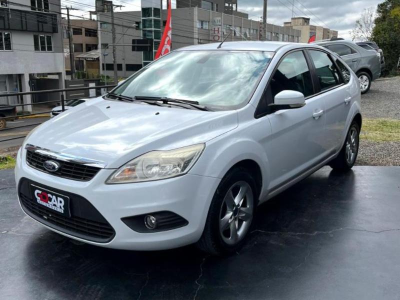 Ford Focus 2.0 16V/SE/SE Plus Flex 5p Aut. - foto 17