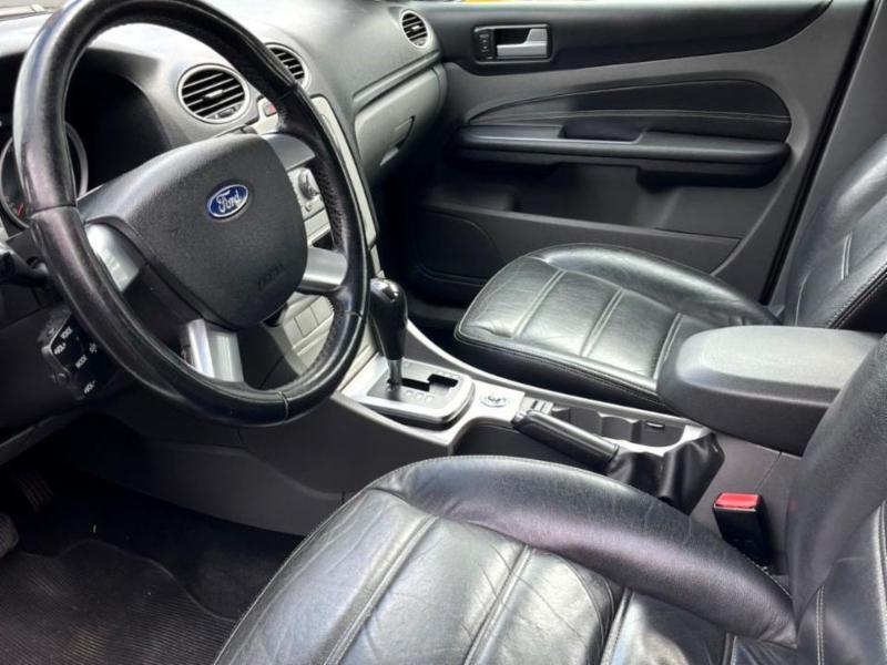 Ford Focus 2.0 16V/SE/SE Plus Flex 5p Aut. - foto 4