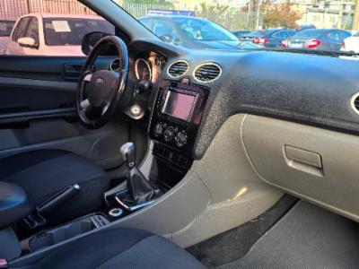 Focus sedan - thumb 12