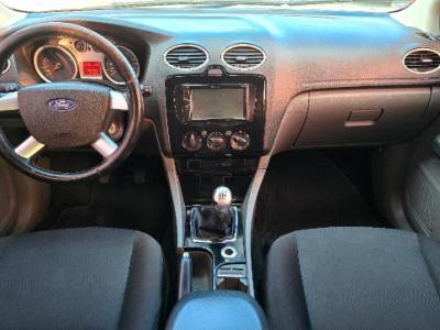 Focus sedan - thumb 14