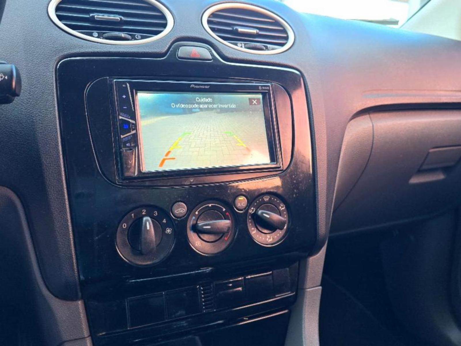 Focus sedan - foto 16