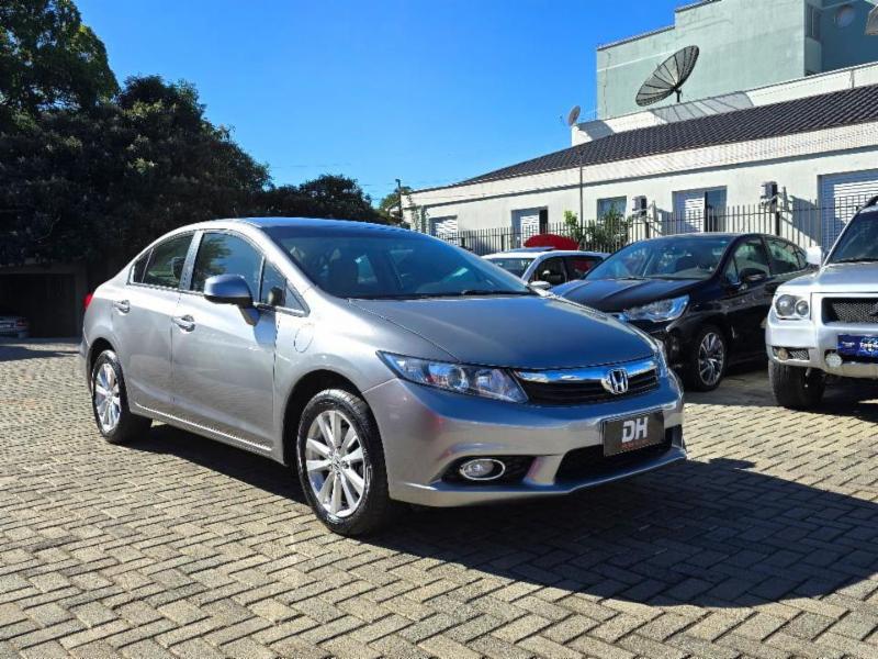 Honda Civic Sedan LXS 1.8/1.8 Flex 16V Aut. 4p - foto 7