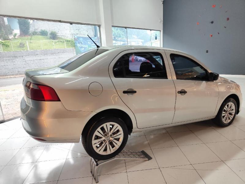Volkswagen VOYAGE 1.0 Flex 12V 4p - foto 3