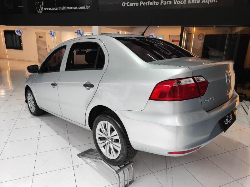 Volkswagen VOYAGE 1.0 Flex 12V 4p - foto 4