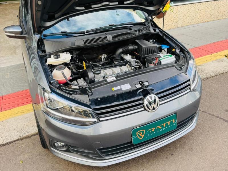 Volkswagen Fox Connect 1.6 Flex 8V 5p - foto 4