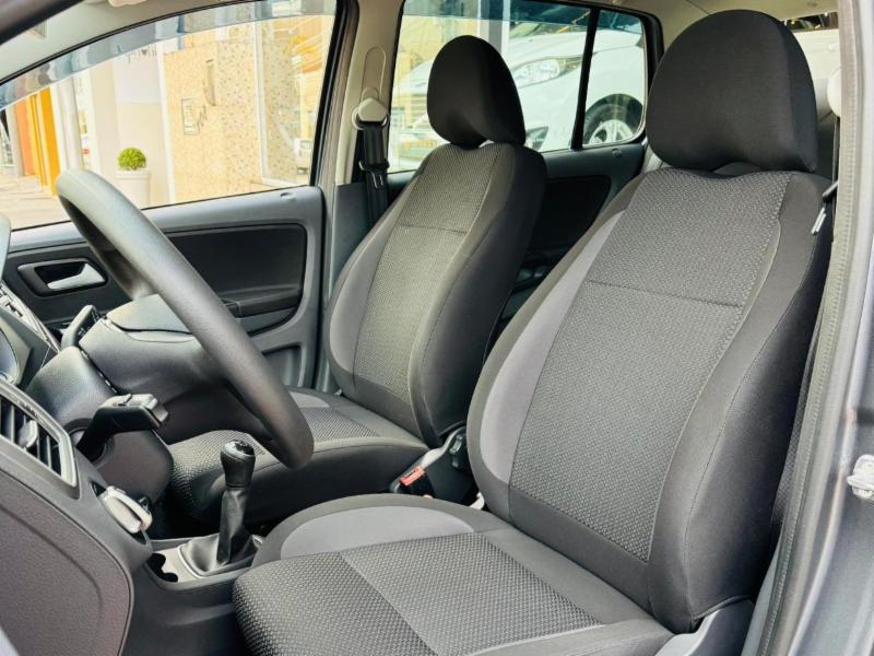 Volkswagen Fox Connect 1.6 Flex 8V 5p - foto 6