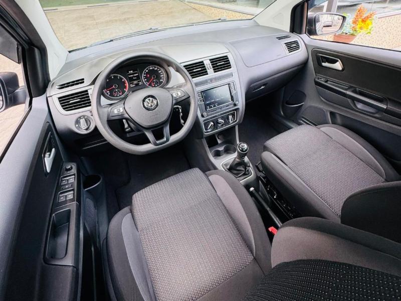 Volkswagen Fox Connect 1.6 Flex 8V 5p - foto 13