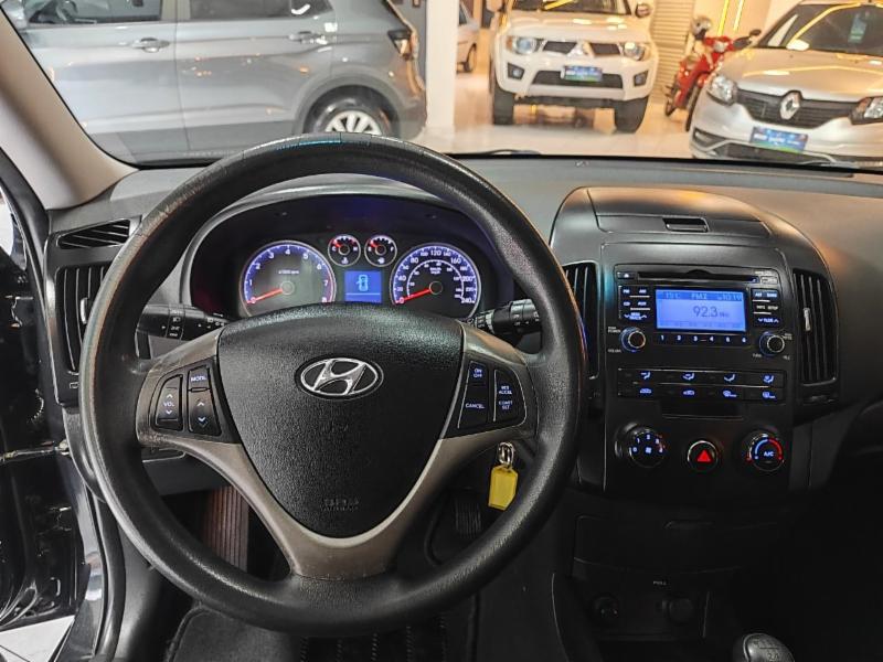 Hyundai i30 2.0 16V 145cv 5p Mec. - foto 12