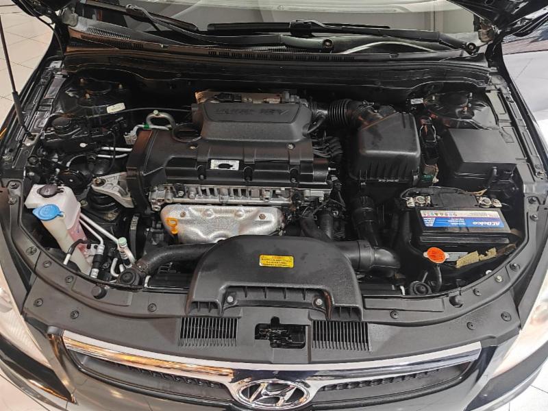 Hyundai i30 2.0 16V 145cv 5p Mec. - foto 13