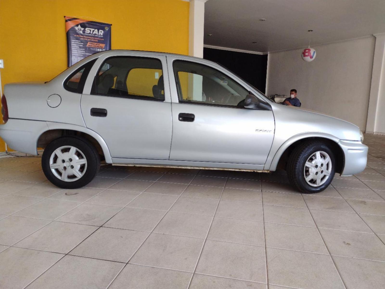 Corsa sed - foto 1